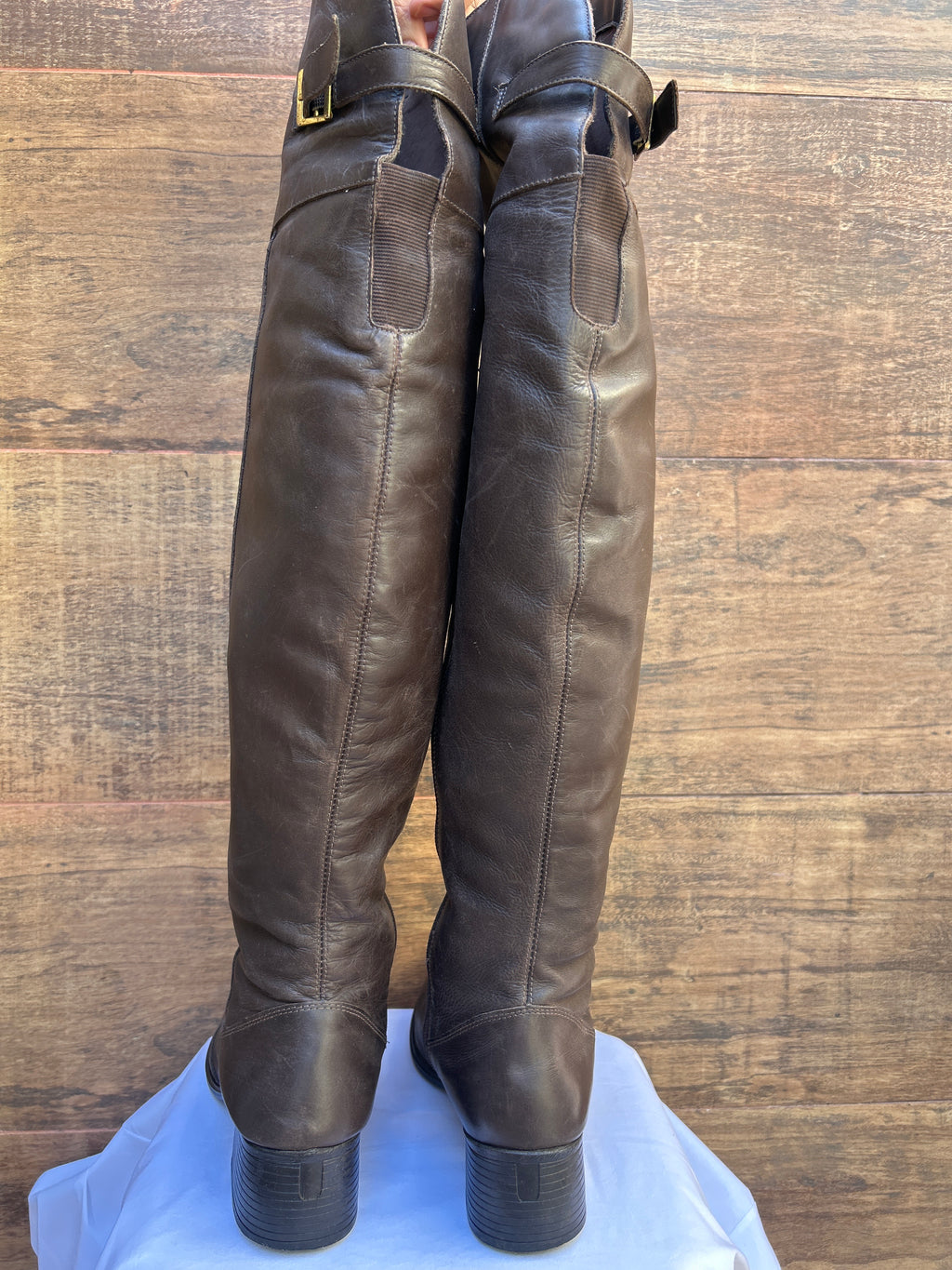 Bota Cano Alto Couro Tam 38