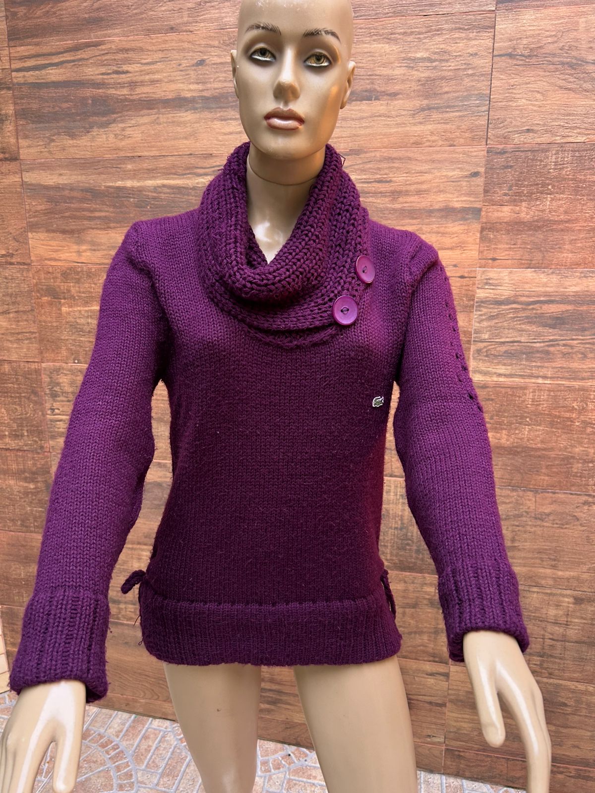 Blusa de Tricô com Gola Ampla - TAM M