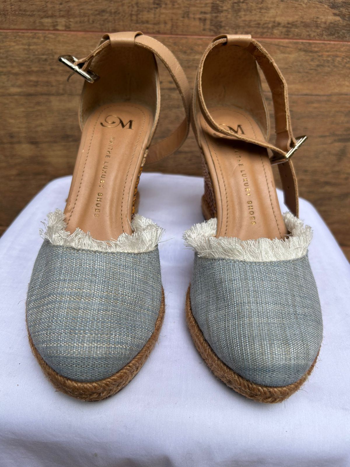 Sapato Mattie Luxury – Elegância com Toque Artesanal - Nr 37