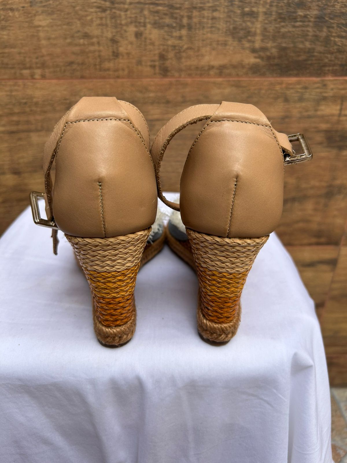 Sapato Mattie Luxury – Elegância com Toque Artesanal - Nr 37