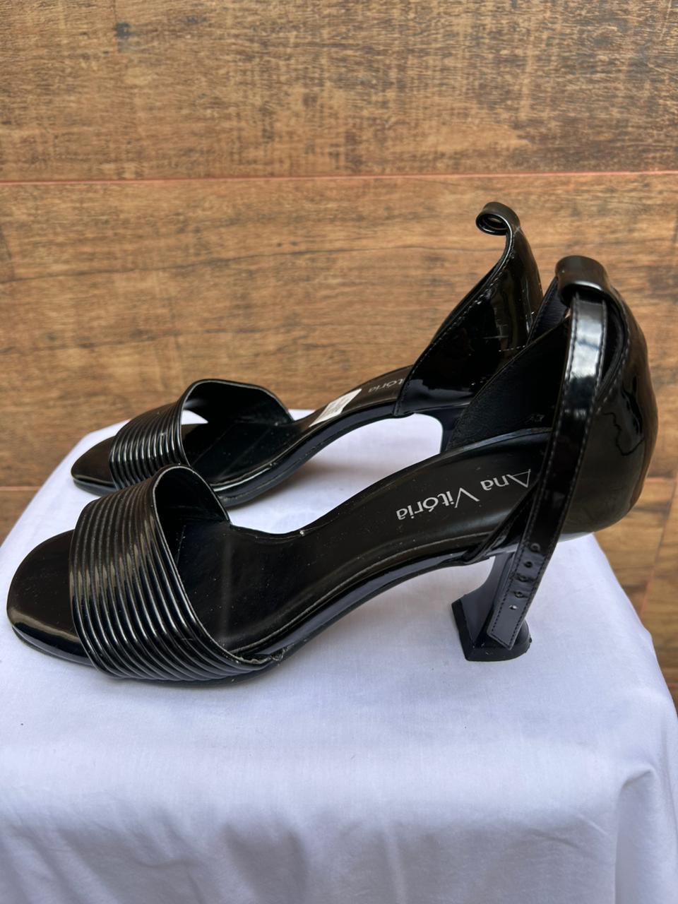 Sandália Ana Vitória – Nr. 38