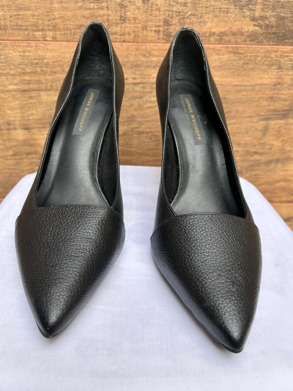 Scarpin Jorge Bischoff – Elegância com Personalidade - Nr 39