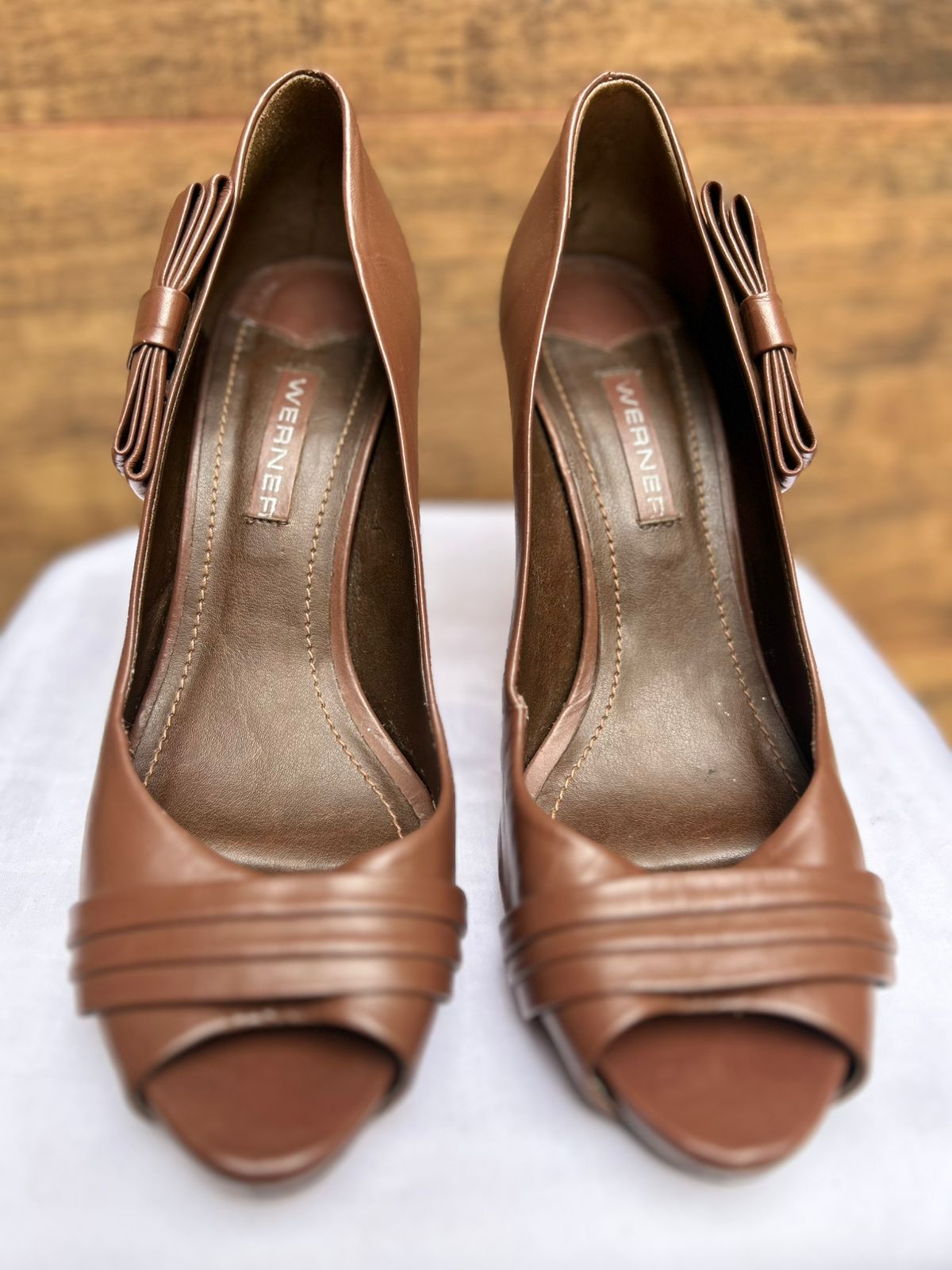 Peep Toe Werner Marrom – Charme e Delicadeza - Nr 38